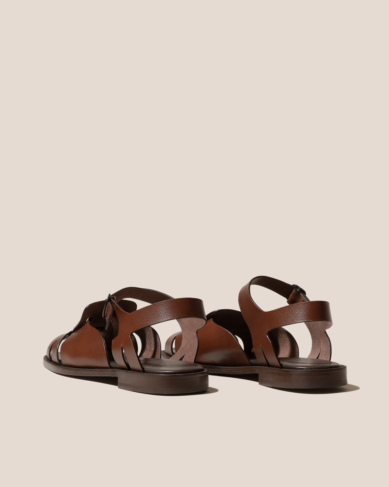 ROCA GRAINY VEG TAN - Square-toe Fisherman Sandal - Hereu Men