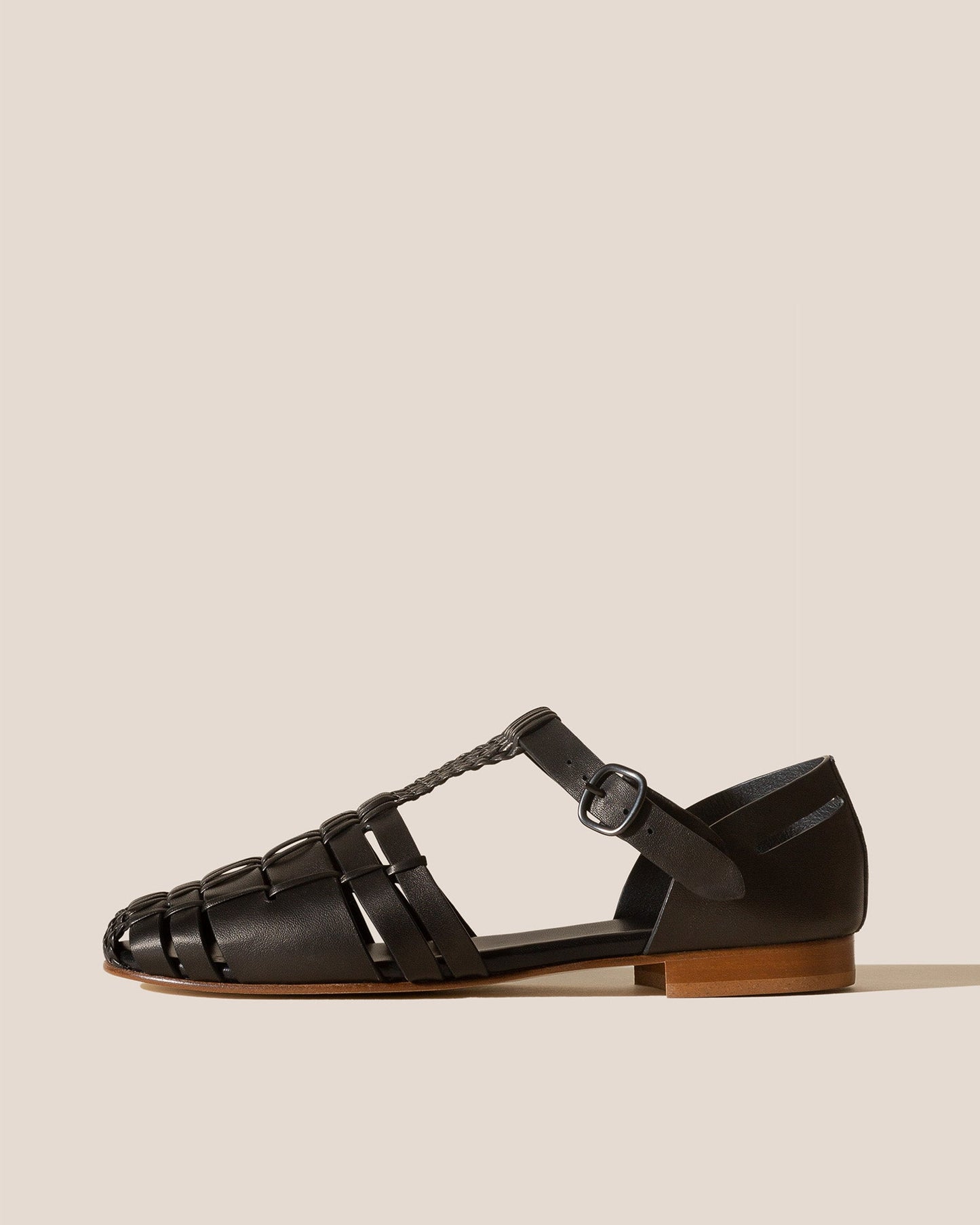 VEDRA - Round-Toe Soft Fisherman Sandal - Hereu Men