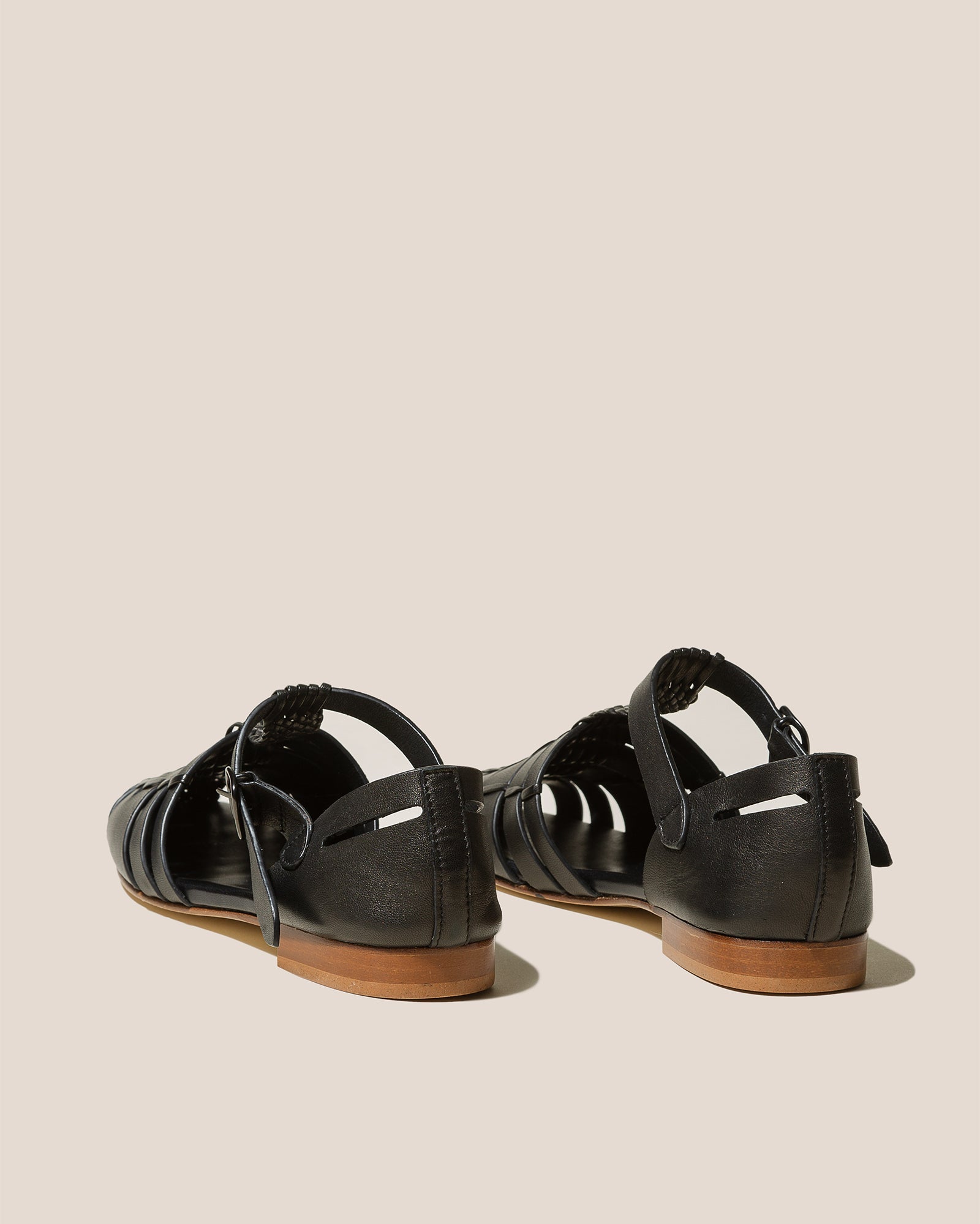 VEDRA - Round-Toe Soft Fisherman Sandal - Hereu Men