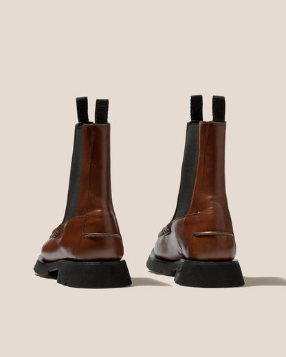 ALDA SPORT - Tread Sole Low-calf Chelsea Boot - Hereu Men
