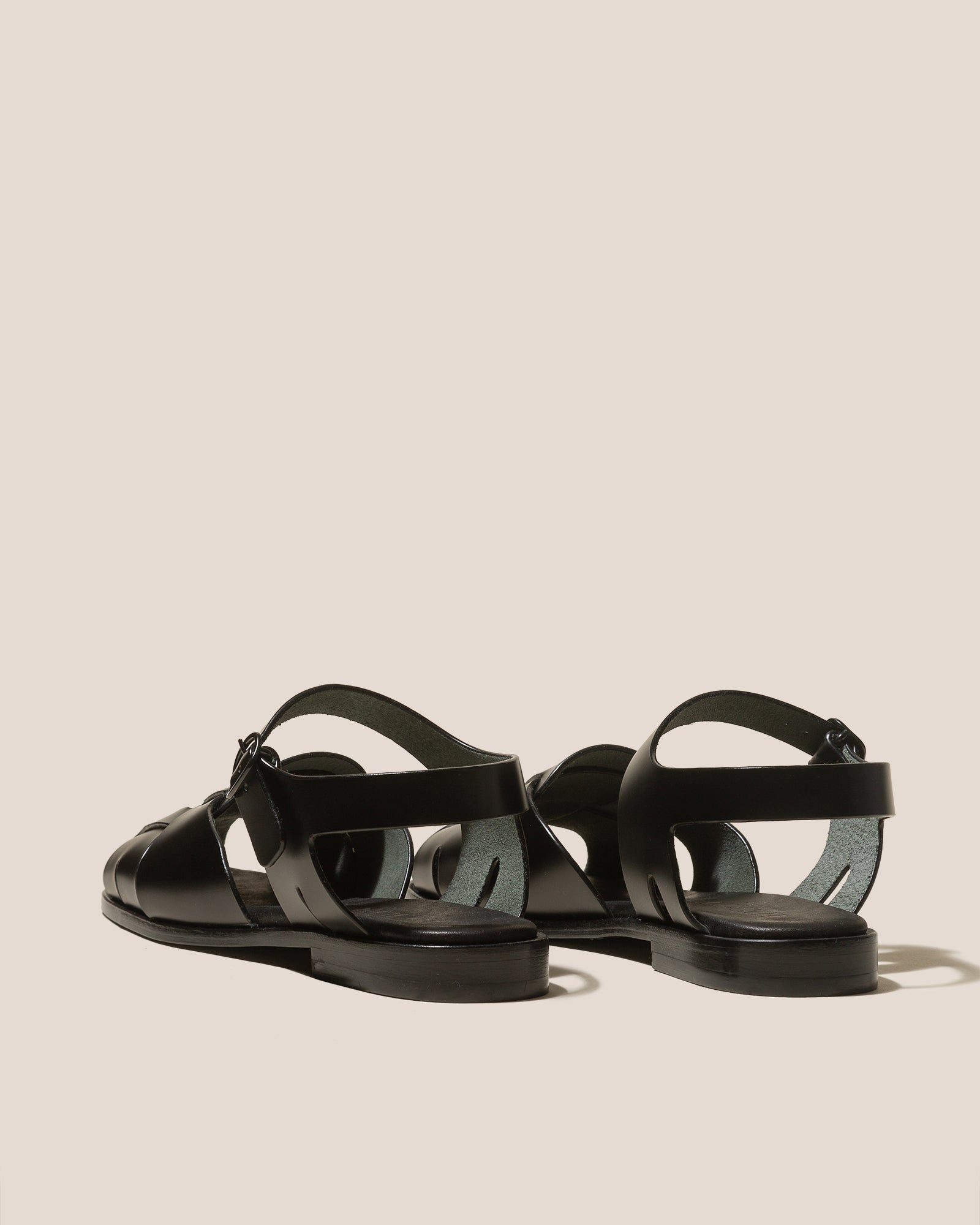 PEDRA - Squared Closed-Toe Fisherman Sandal - Hereu Women
