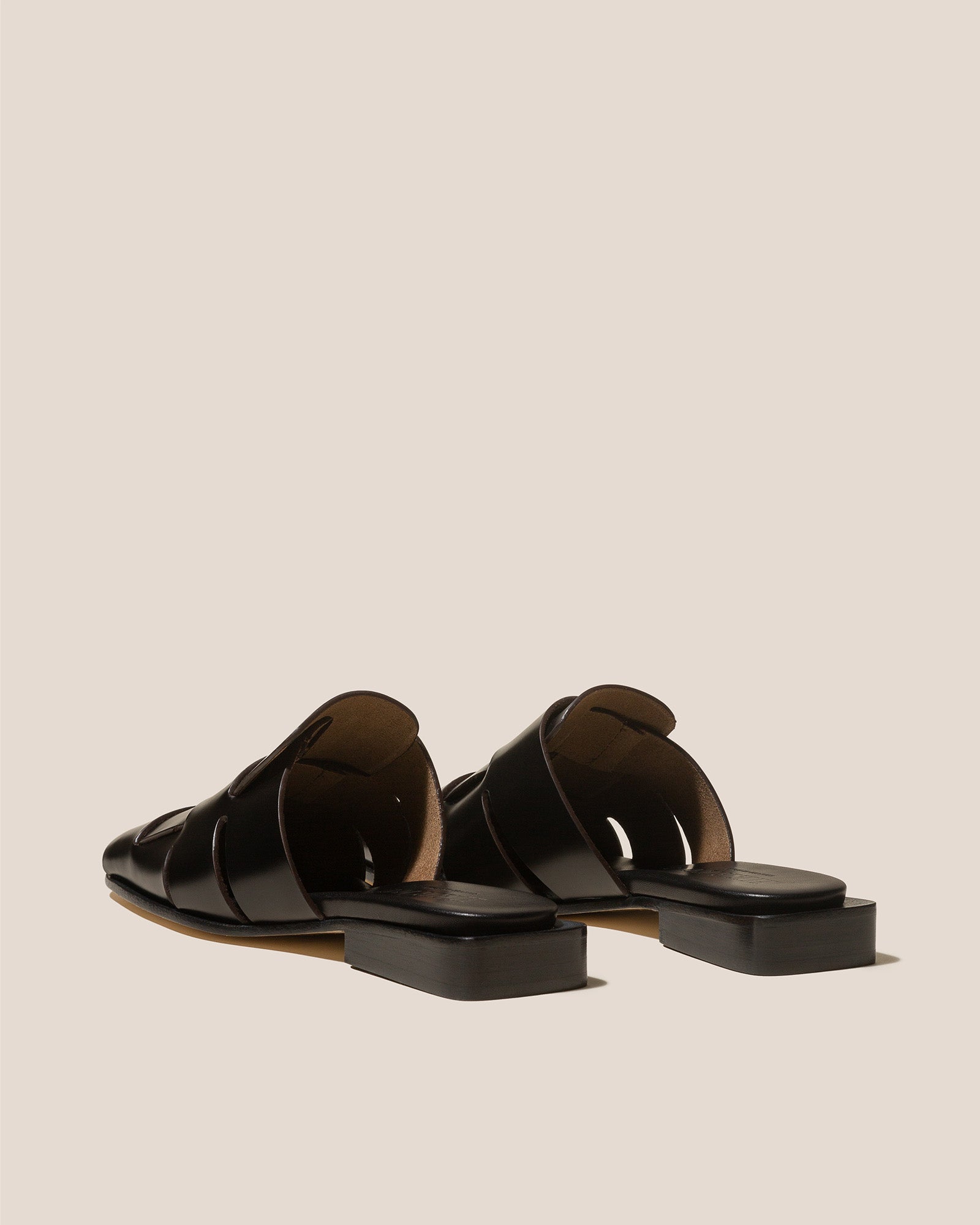 CORAIA - Interwoven Mule - Hereu Women