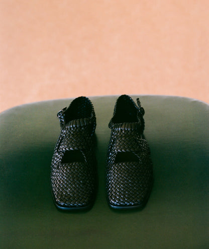 SERRA - Woven T-Bar Sandal - Hereu Women