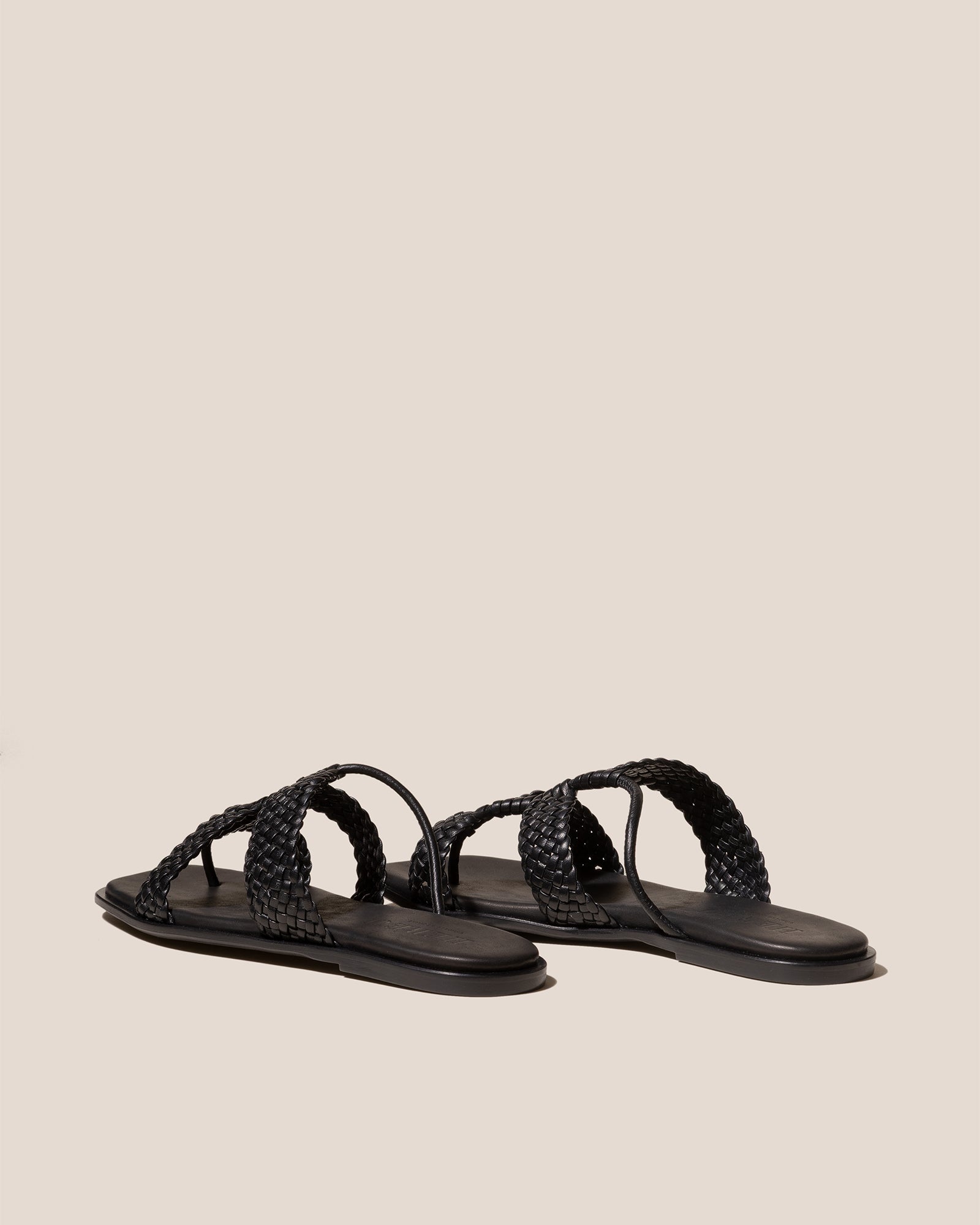 LINA WOVEN - Strappy Toe-Post Sandal - Hereu Women