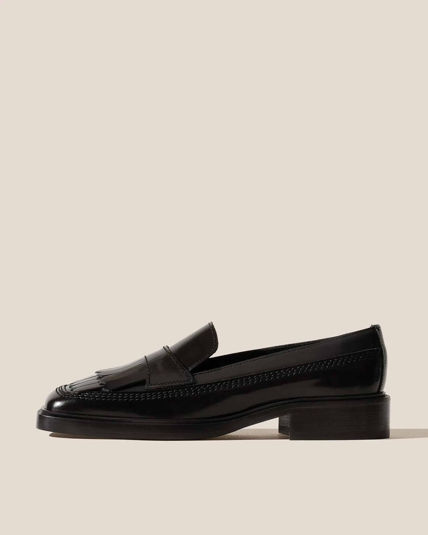 Hereu Studio Loafers<AINA POLISHED