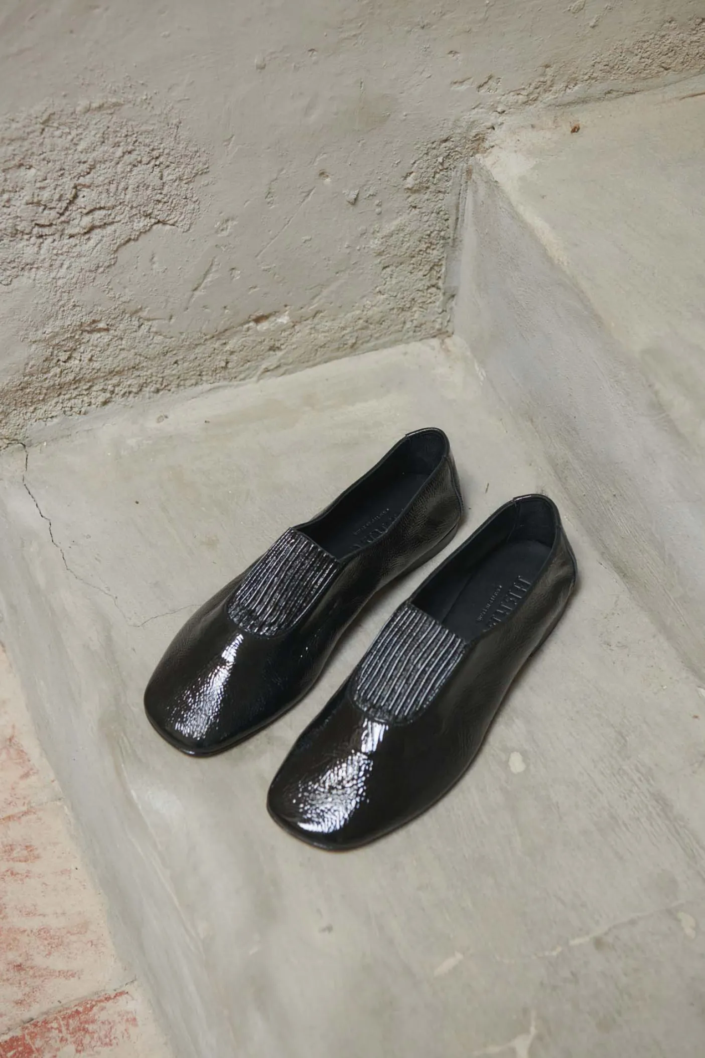 Hereu Studio Soft Shoes<CAOMA CRINKLED GLOSSY