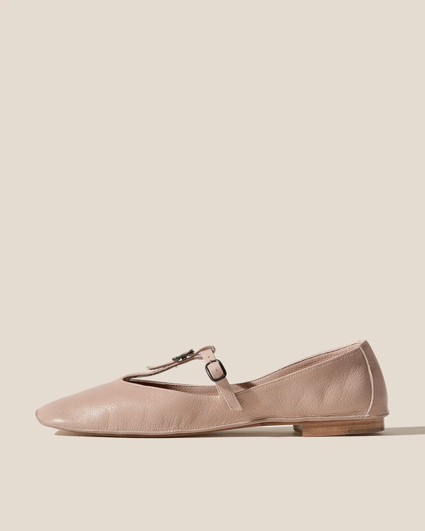 Hereu Studio Soft Shoes<MANYOLA