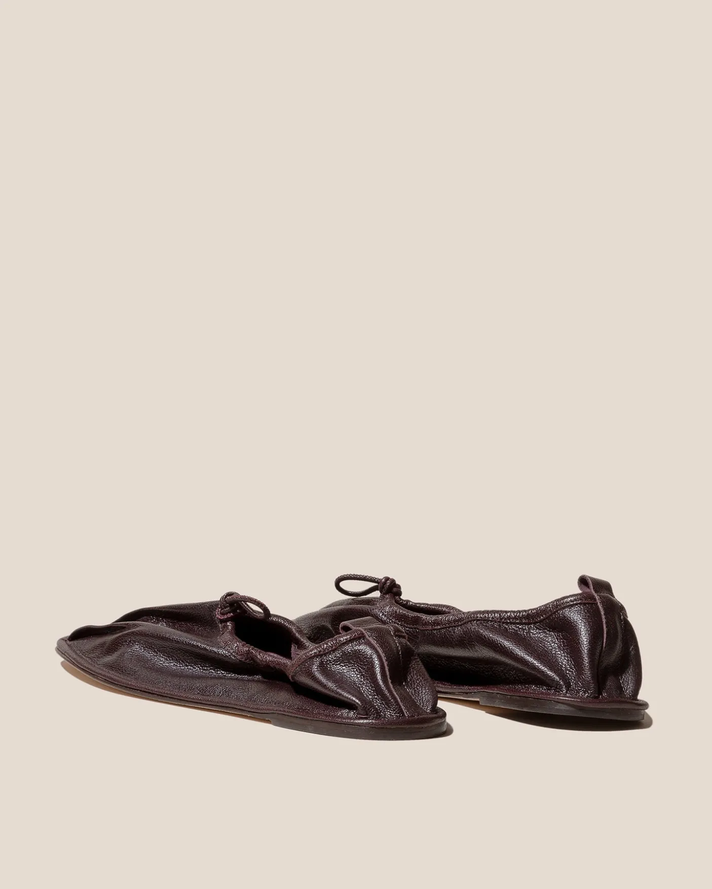Hereu Studio Soft Shoes<PUNTERA SUPPLE SHINY
