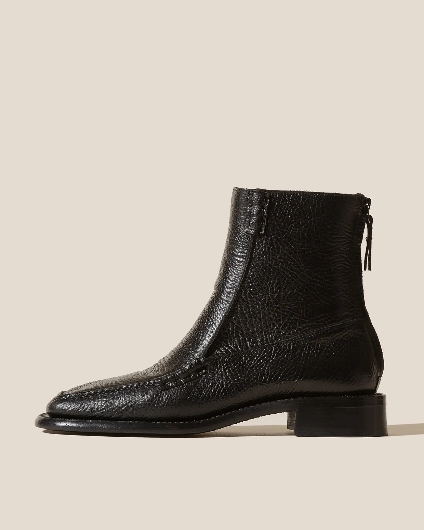 Hereu Studio Boots<QUADRA GRAINY