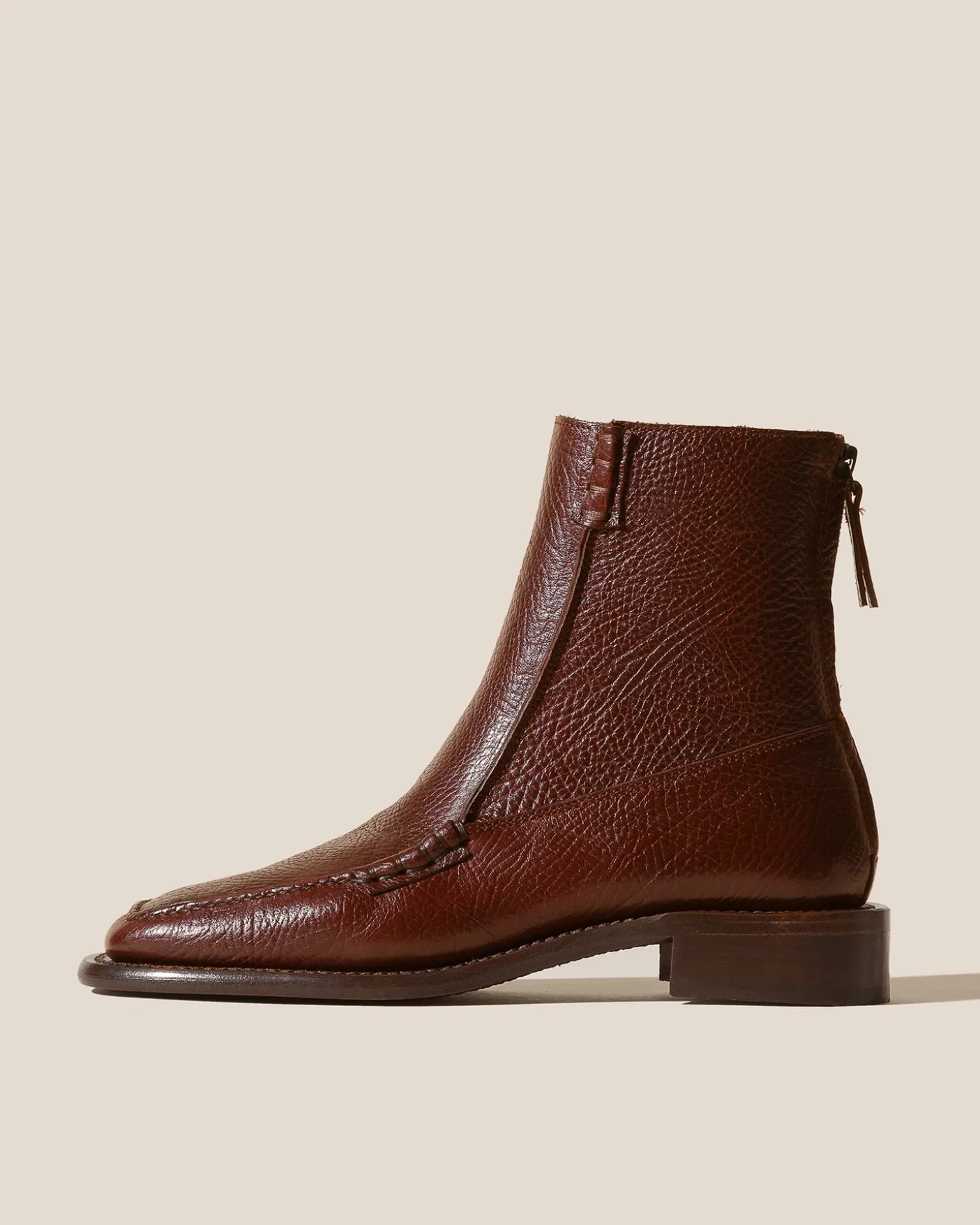 Hereu Studio Boots<QUADRA GRAINY