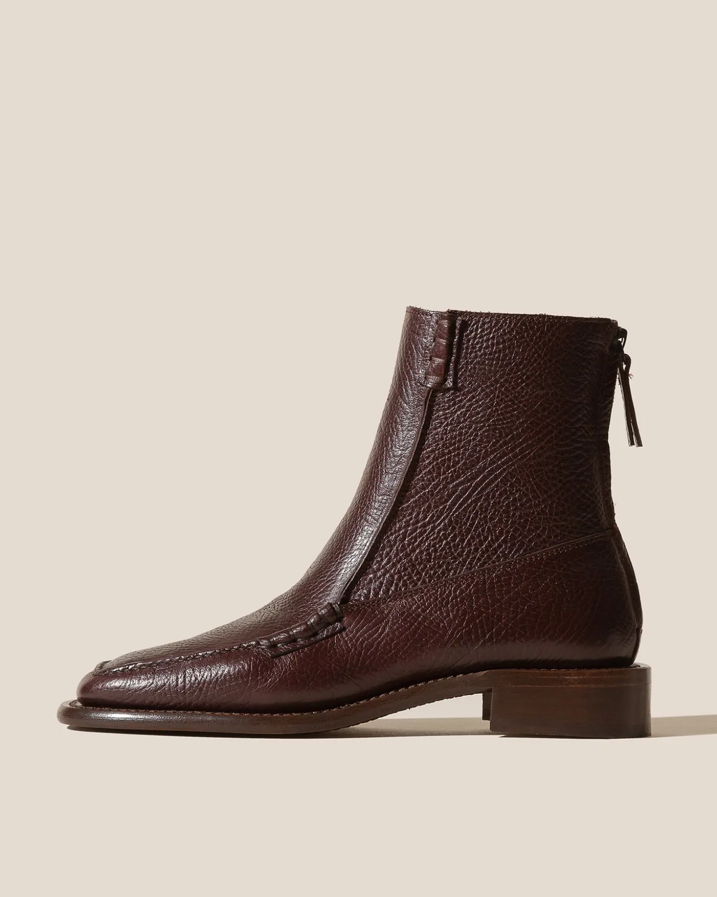 Hereu Studio Boots<QUADRA GRAINY